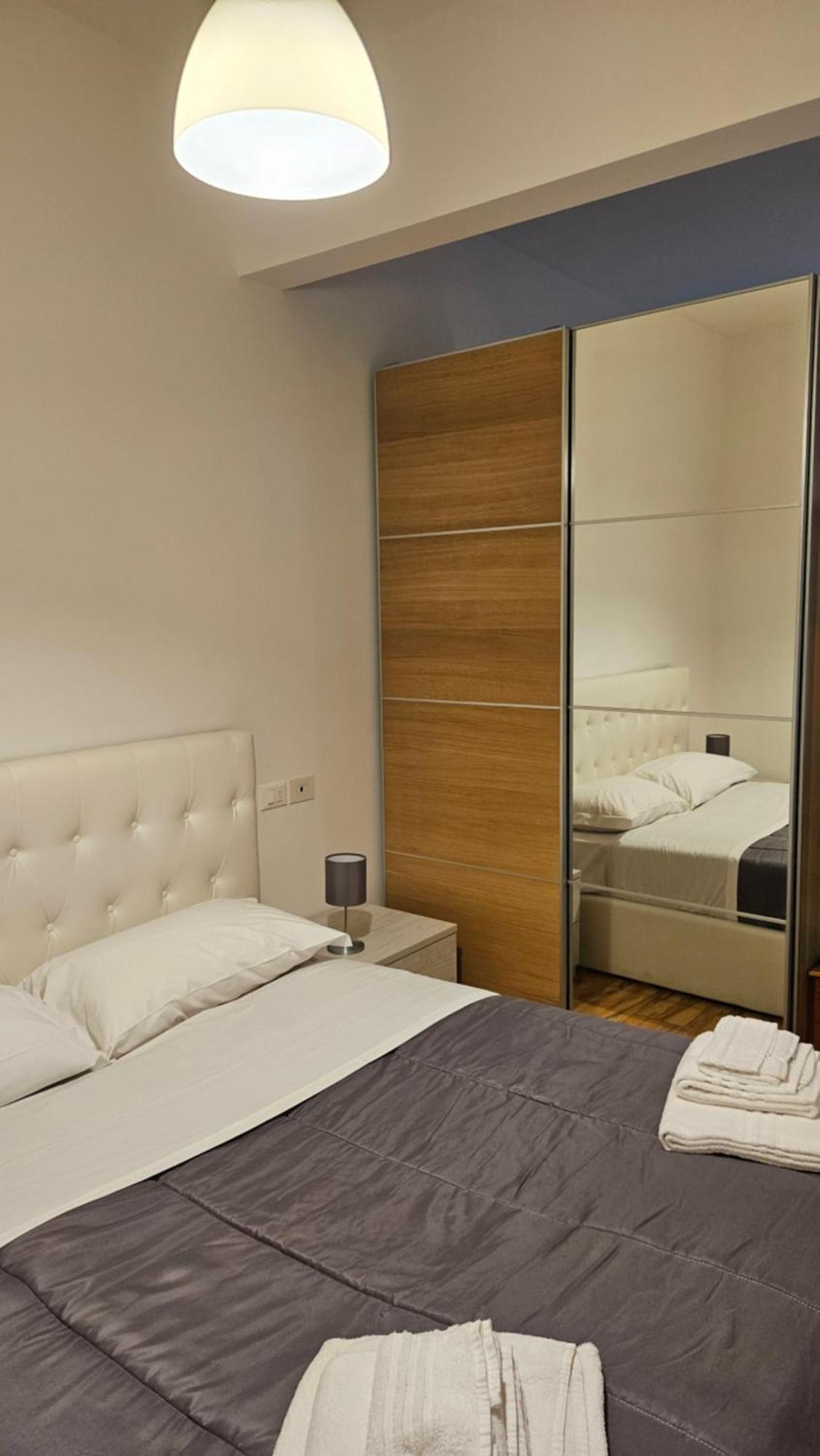 Residenza Ugo Bassi Apartment Bologna Exterior photo