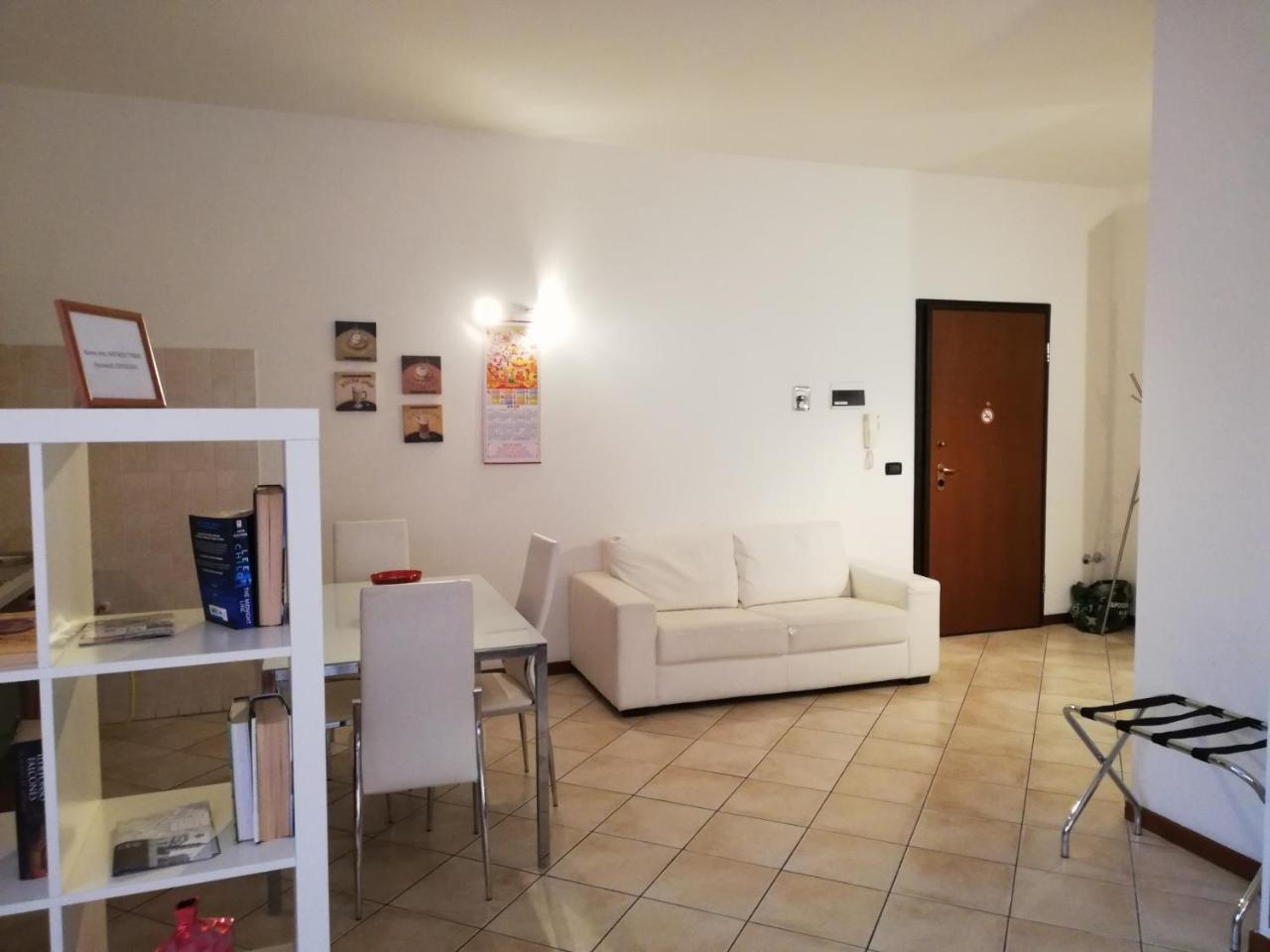 Residenza Ugo Bassi Apartment Bologna Exterior photo